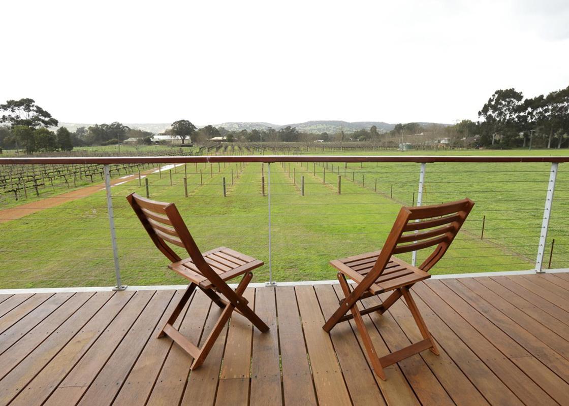 Lot113 Vineyard Accommodation Upper Swan Extérieur photo