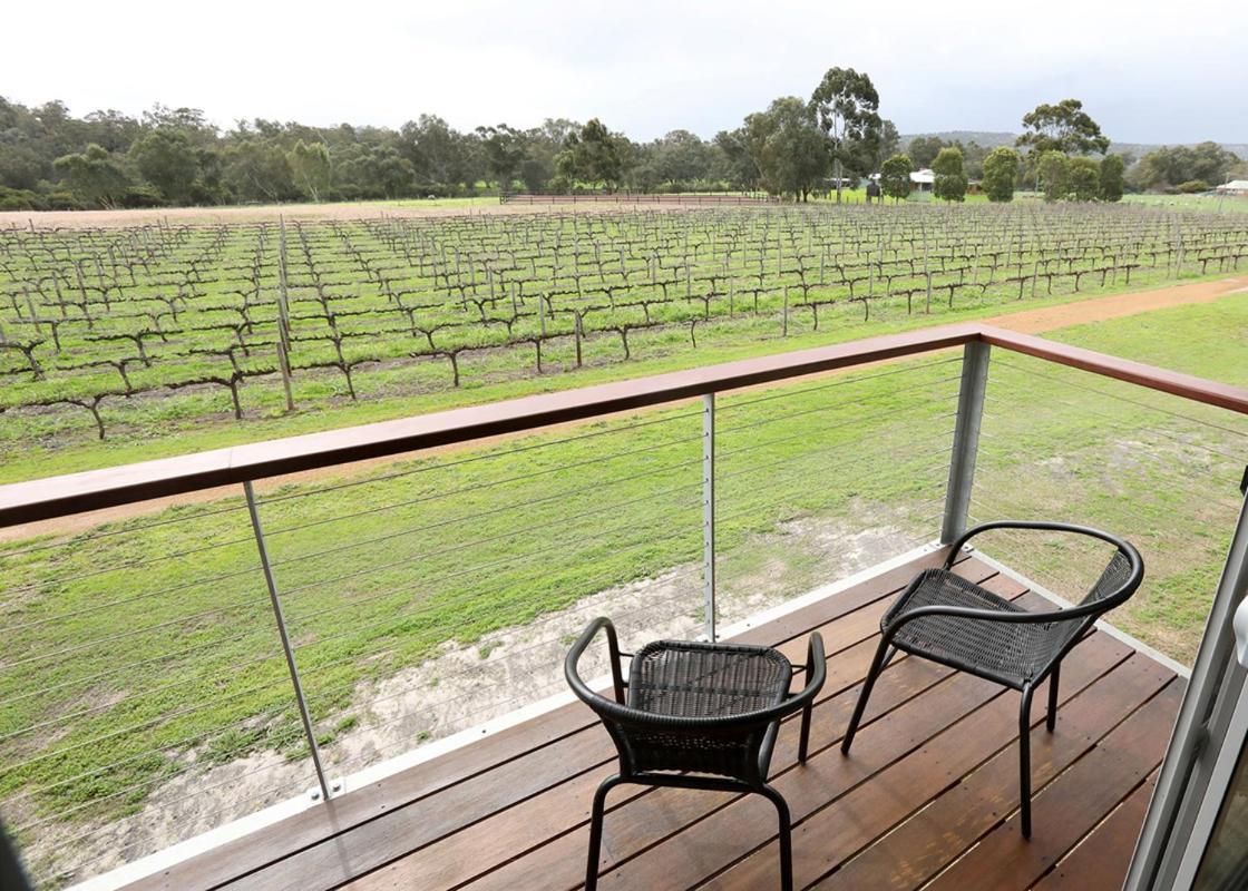 Lot113 Vineyard Accommodation Upper Swan Extérieur photo